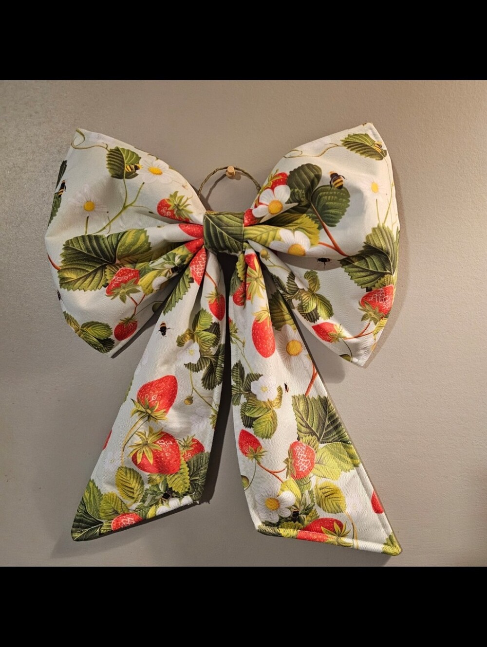 Strawberries & Bees Door Bow